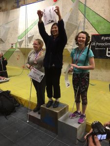 Image of the podium, including the 2nd and 1st place winners of the VI female category